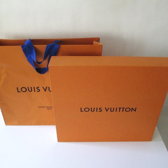 GENUINE LOUIS VUITTON BOX BAG+ BUNDLE - Picture 6 of 16